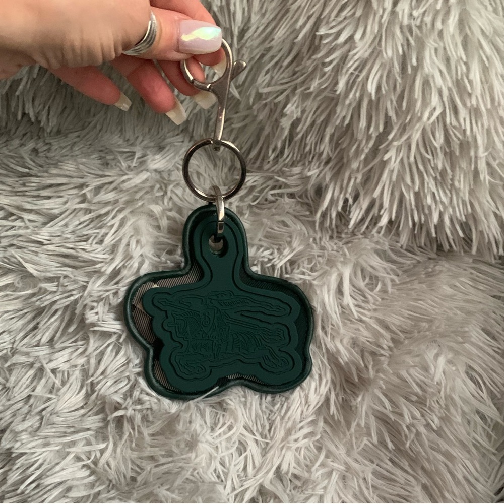 Forest Green Burberry Keychain-With Silver Chunky Hardware- Extremely Durable!!! - Picture 10 of 15